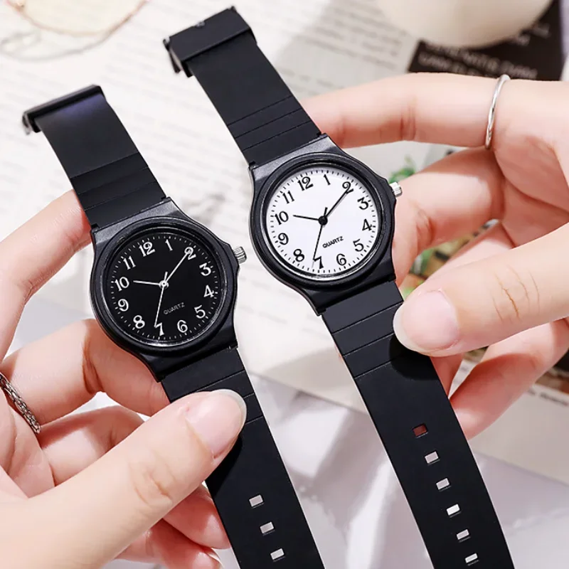 Simple Brand Quartz Watch for  - Open Heart Watch recensione e prezzo