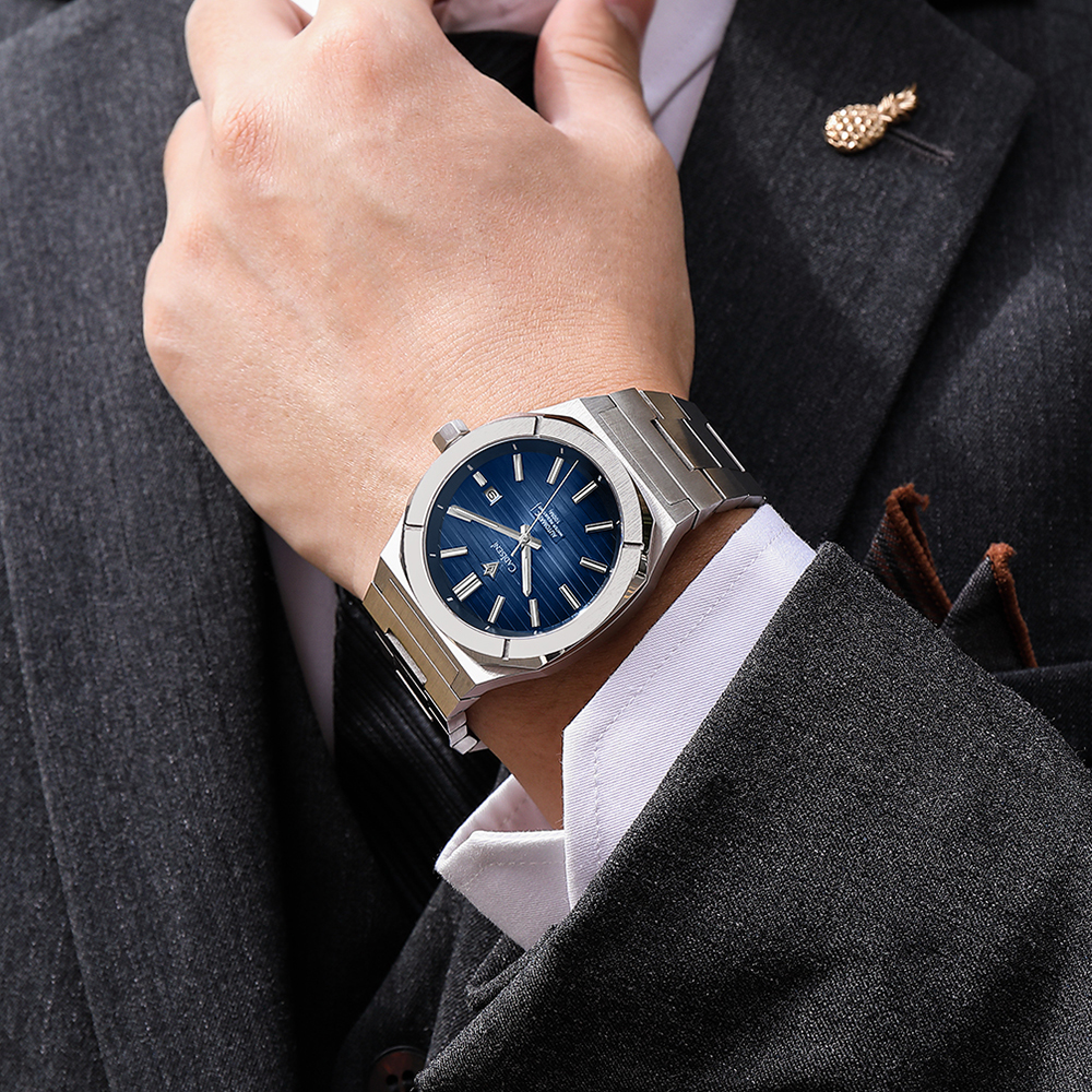 CADISEN 2026 Diver Watch Sapph - Luxury Watch Display recensione e prezzo