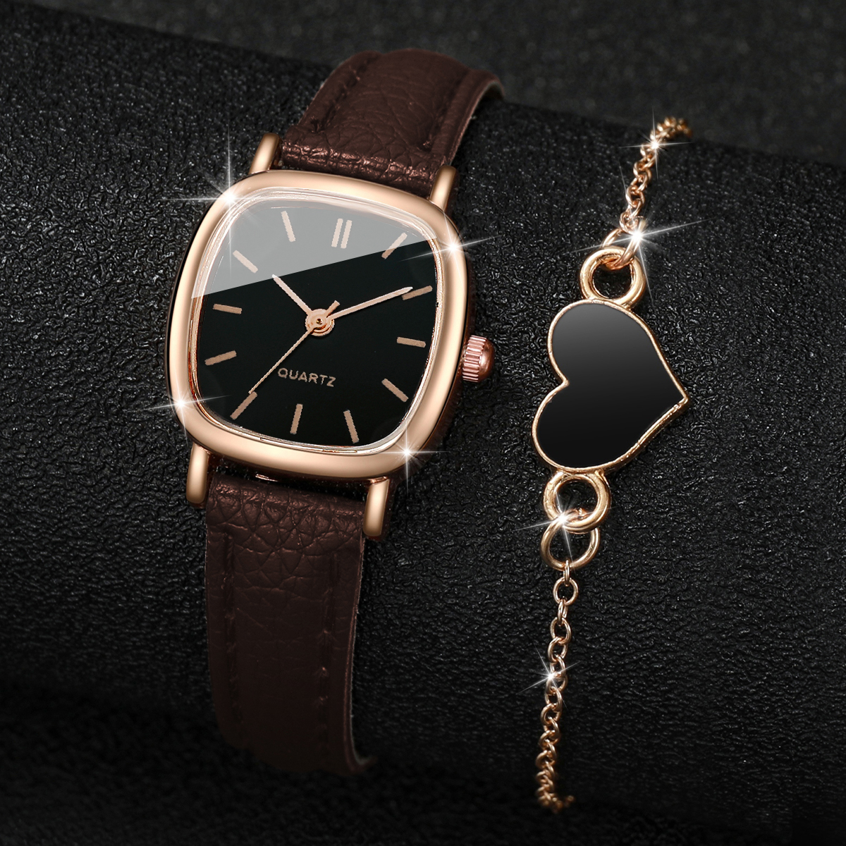 2PCS/Set Fashion Square Women  - Open Heart Watch recensione e prezzo