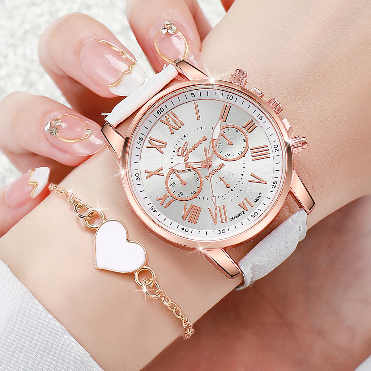 6PCS Fashion Women Watches Hea - Open Heart Watch recensione e prezzo