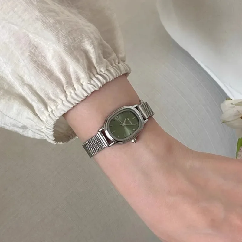 Small Oval Dial Green Watch Si - Luxury Watch Gold recensione e prezzo